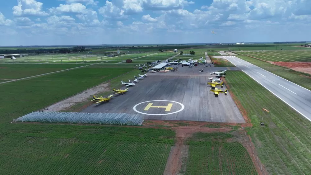 Show nos ares: Semana do Aviador encanta público com inovação e demonstrações aéreas