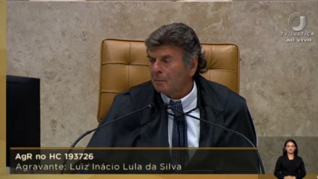 Decisão no caso Lula é golpe na luta contra a corrupção, diz jurista