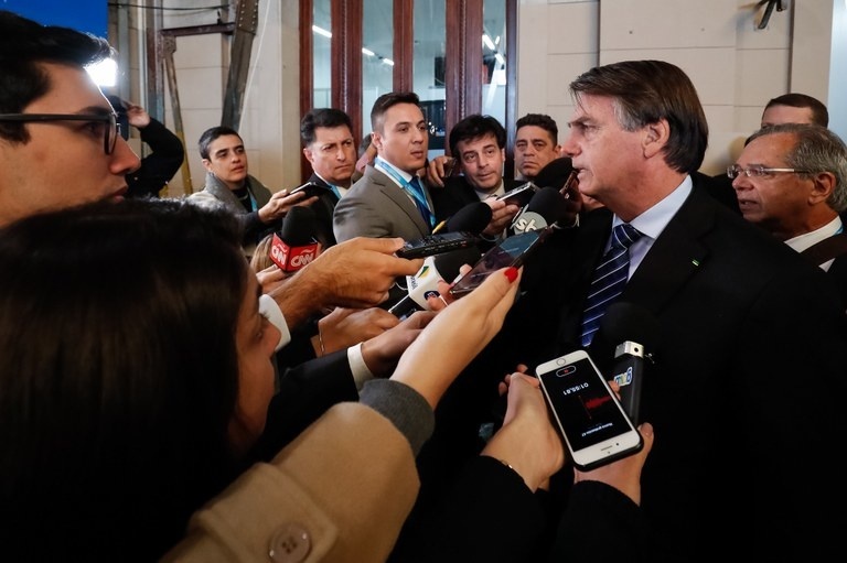 Governo prevê anúncio de liberação do FGTS essa semana