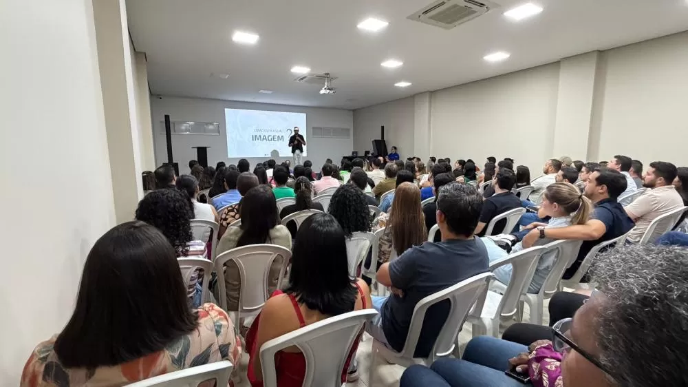 Atendimento que vende: CDL Lucas promove palestra-show e mobiliza comércio para nova fase de campanhas