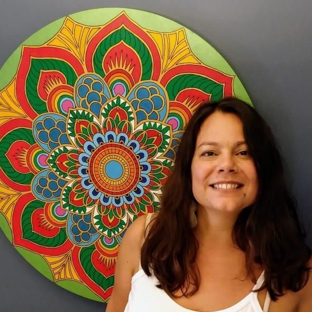 Voluntários oferecem apoio gratuito a professores na pandemia