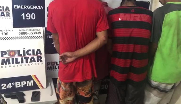 Policiais prendem 3 homens e apreendem adolescente que tentaram roubar viatura