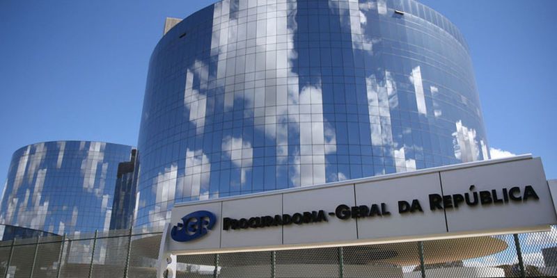 Aras pede esclarecimentos sobre operação que deixou 25 mortos no Rio