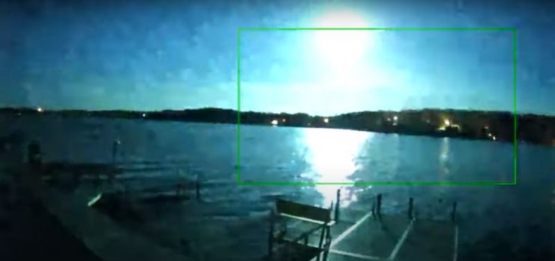 Bola de fogo é vista cruzando o céu de Minnesota, nos EUA 