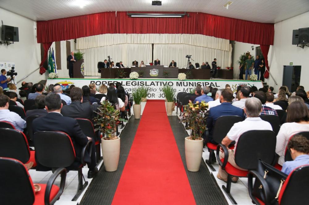 Câmara de Vereadores realiza sessão solene com entrega de homenagens na quarta-feira (07)