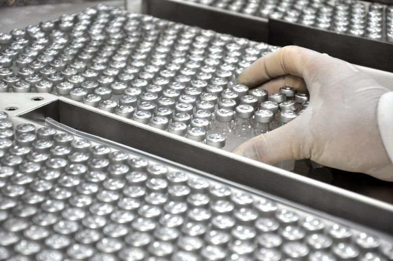 Fiocruz confirma chegada de IFA e garante vacinas até o final de junho 