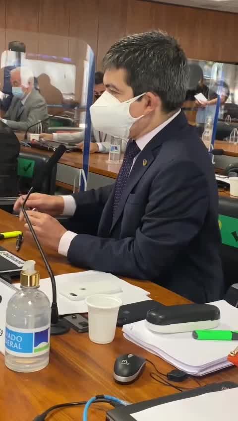 Membro da CPI da Covid revela ameaças por aplicativos