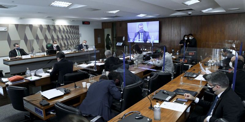 Ernesto Araújo diz que OMS tem problemas “de gestão e transparência