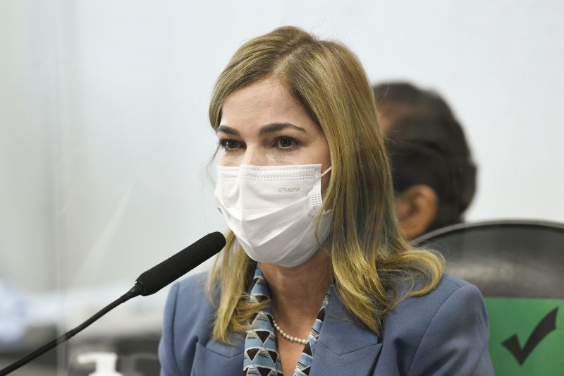 Mayra diz que aplicativo TrateCov 'poderia ter salvo muitas vidas'