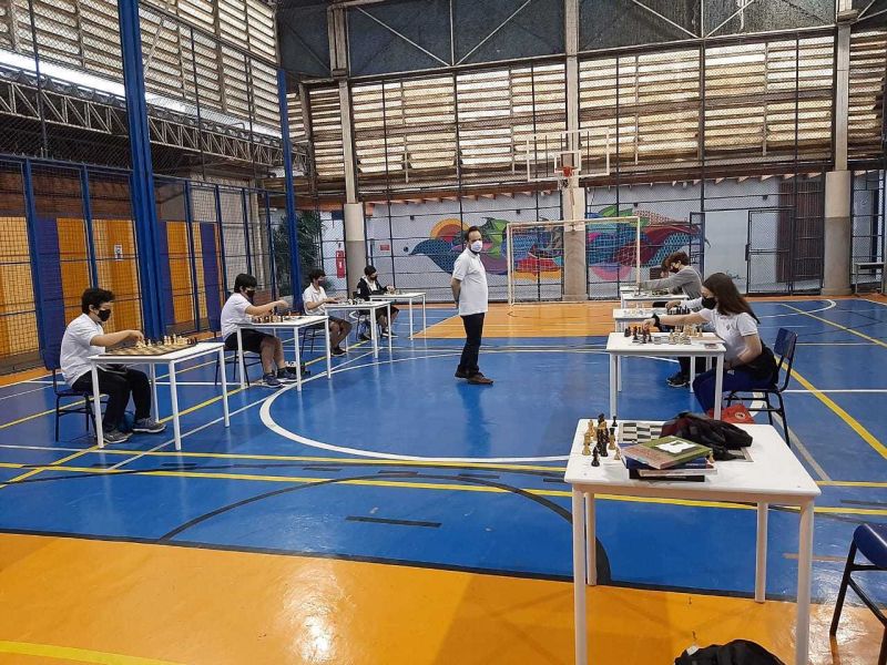 'Xadrez não deve ser visto como um jogo elitista', avalia professor