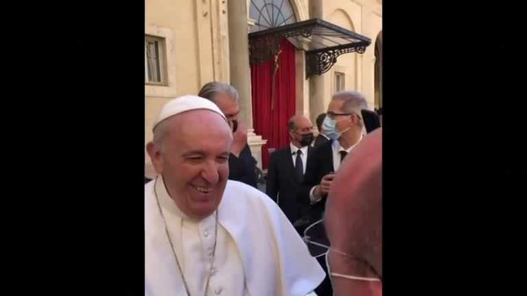 'Muita cachaça e pouca oração', diz papa sobre o Brasil