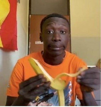 Quem é Khaby Lame, o jovem que bomba no TikTok com humor único 