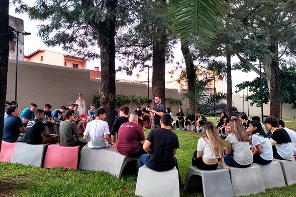 Alunos criam app a partir de metodologia que une exatas e artes 