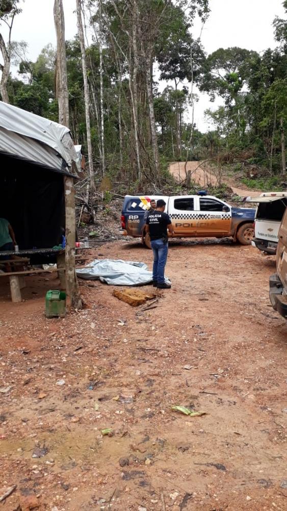 Homem que esperava carona em garimpo ilegal é morto com 10 tiros em MT