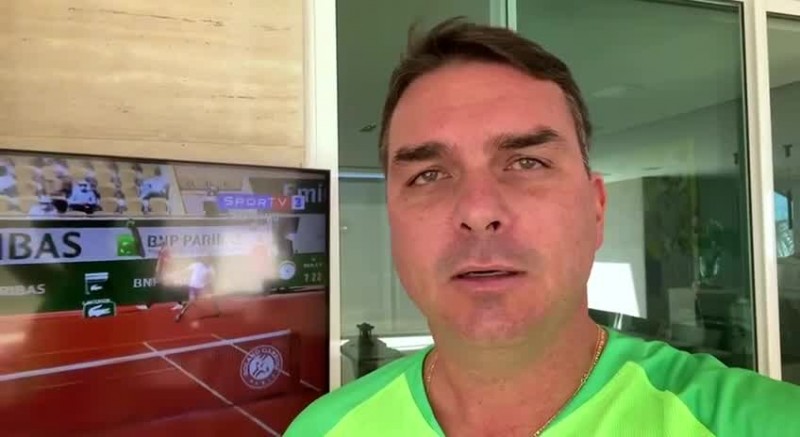 Para Flávio Bolsonaro, Globo e Tite tentam politizar Copa América