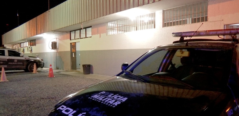 Jovem é baleada na cabeça pelo namorado ao tentar terminar relacionamento em Cuiabá, diz polícia