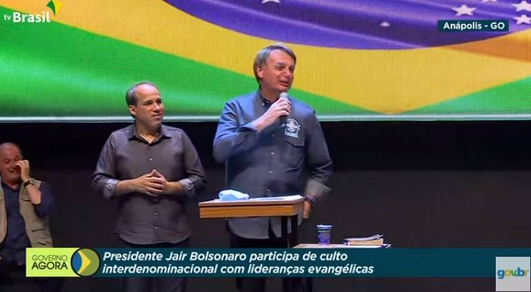 Bolsonaro volta a falar sobre fraude nas eleições e diz ter provas