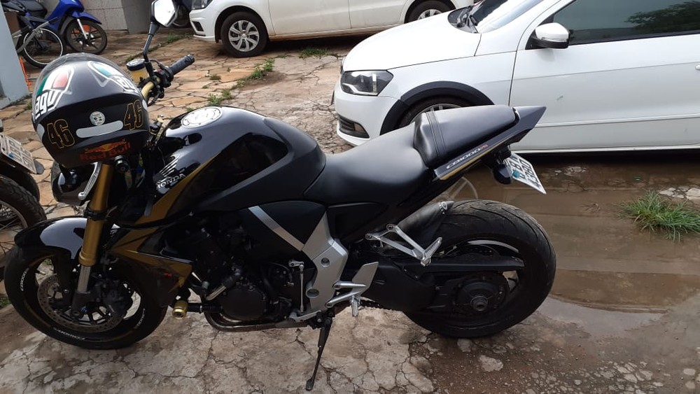 Quadrilha é presa em MT após aplicar golpe de R$ 100 mil em site de compra e venda