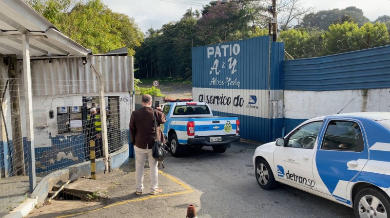  Detran deflagra megaoperação de remoção dos veículos de pátios  