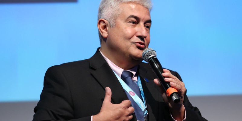 MCTI tem R$ 415 milhões para projetos de vacina contra a covid-19