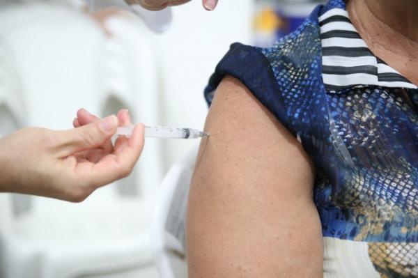 Requerimento do presidente da Câmara é atendido e profissionais da área da Assistência Social serão vacinados contra Covid-19 em Sorriso