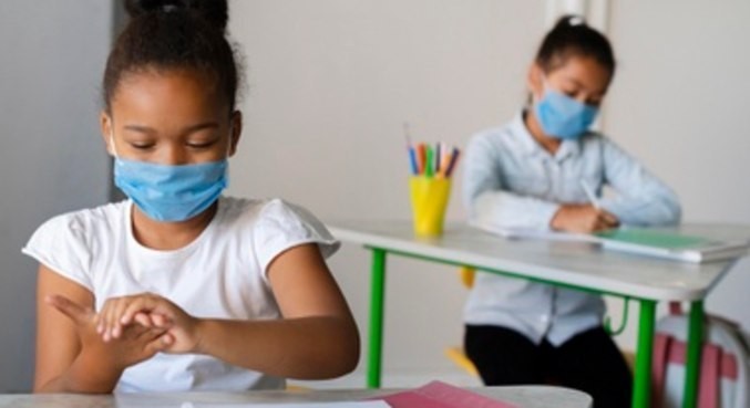 Unicef lança guia ilustrativo para volta às aulas presenciais