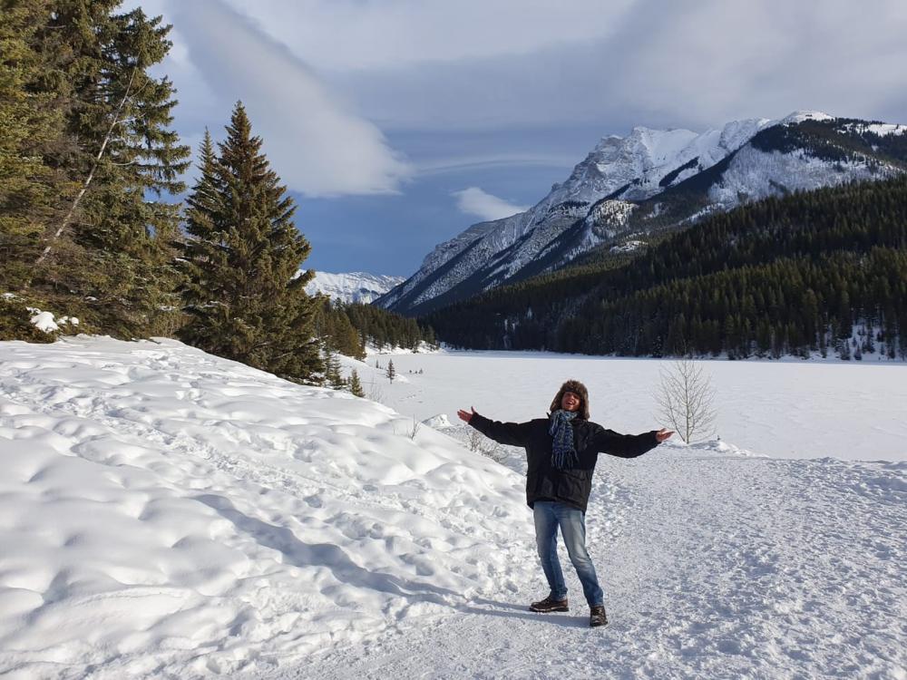 Empresário de MT que largou tudo para viajar até o Alasca de carona e de bicicleta está prestes a chegar ao destino
