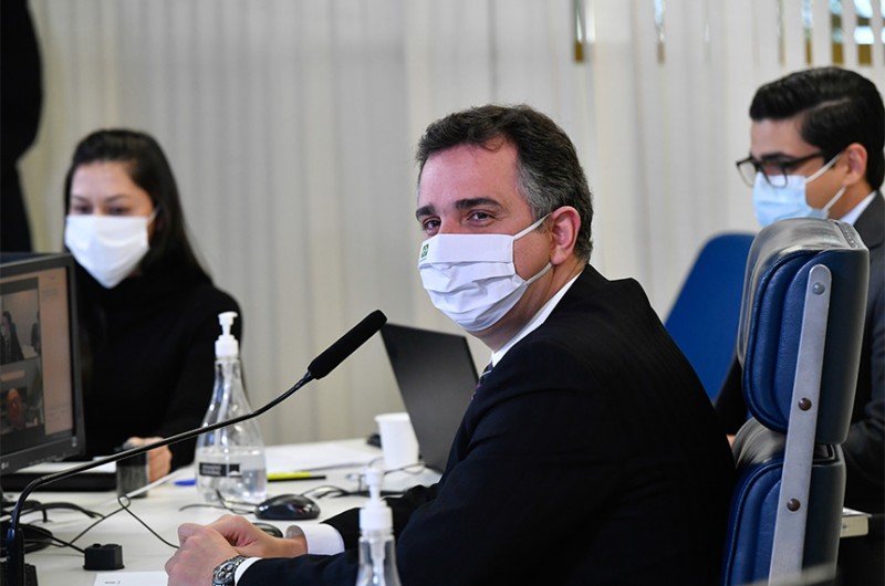 Rodrigo Pacheco anunciou na sessão plenária desta quinta-feira (1º) que entre 5 e 9 de julho o Senado irá se reunir para votar indicações de autoridades. Pelo regimento da Casa, esta votação precisa ser presencial