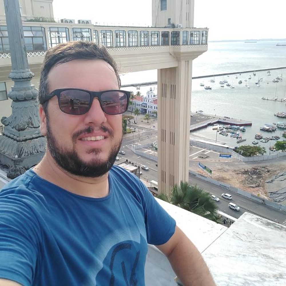 Jornalista suspeito de importunação sexual e tentativa de estupro tem prisão revogada, mas continua preso em Cuiabá