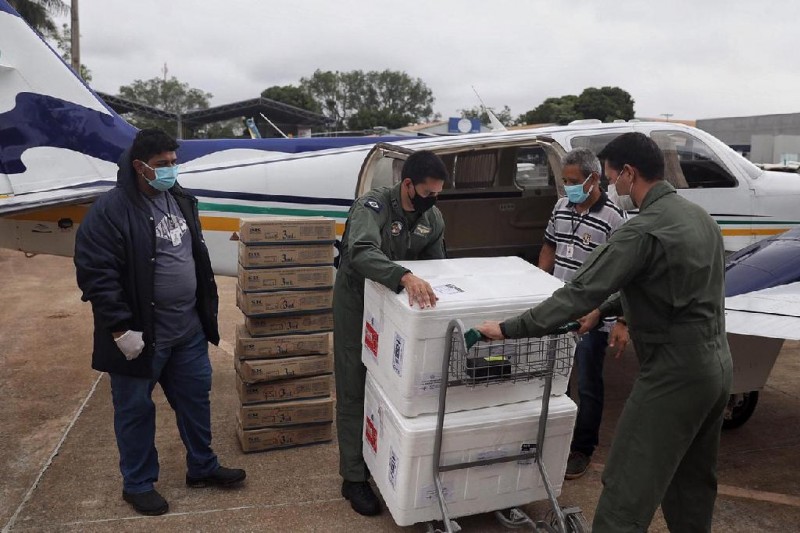 Para a vacina Pfizer, o prazo de aplicação da segunda dose é de até 12 semanas. Já o prazo da segunda dose da Coronavac varia entre 14 e 28 dias. - Foto por: Christiano Antonucci