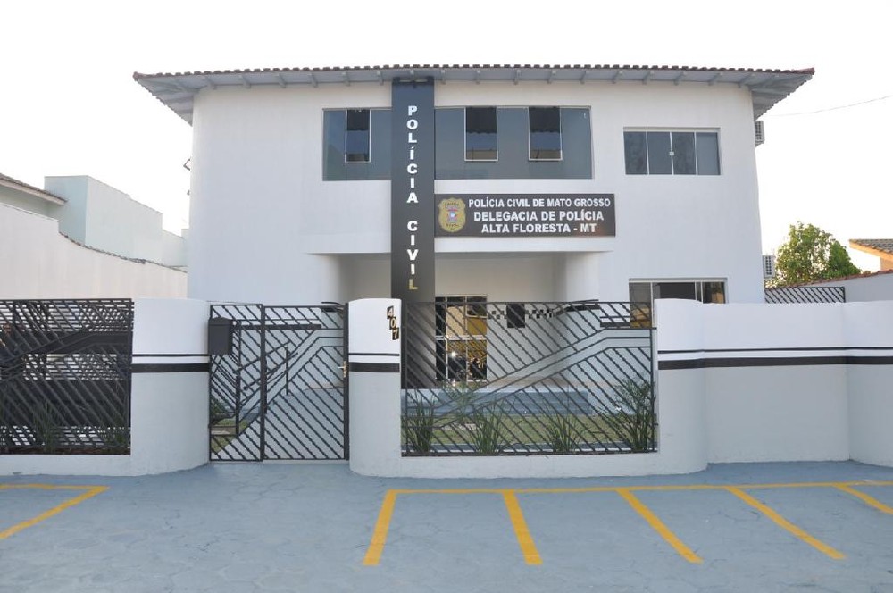 Padre é investigado pela polícia por suspeita de importunação sexual a duas mulheres em MT