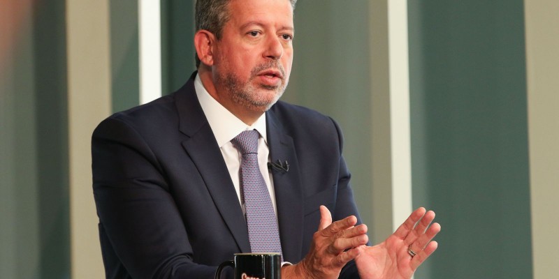 Expectativa da Câmara é votar reforma administrativa ainda este mês