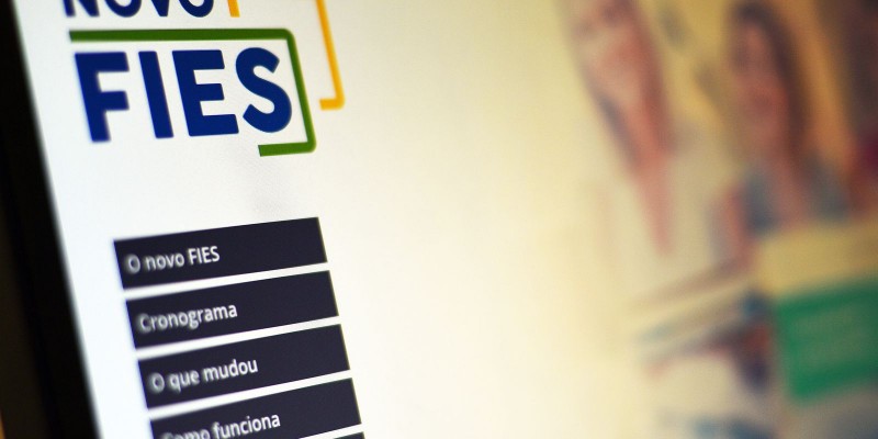 MEC divulga lista de pré-selecionados para Fies do segundo semestre