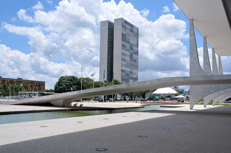 O texto pretendia suspender as desocupações determinadas pela Justiça até 31 de dezembro deste ano - Cléber Medeiros/Senado Federal