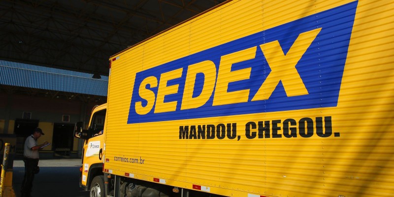 Câmara aprova projeto que permite privatização dos Correios