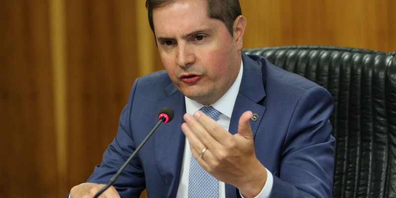 Nomeação de Bruno Bianco para AGU é publicada no Diário Oficial