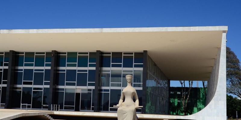 Governadores divulgam nota em defesa de ministros do STF