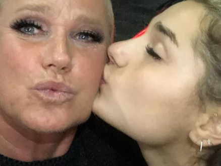 Xuxa rebate críticas a trabalho social de Sasha na Angola