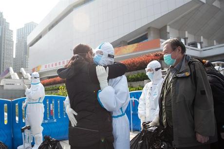 Mais de 50% dos infectados com coronavírus já estão curados