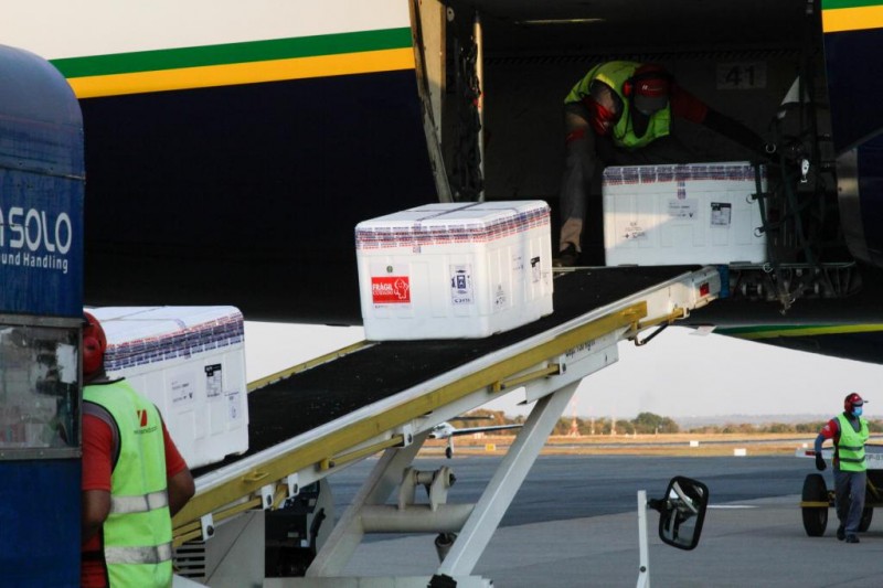 Nova remessa chegará em Mato Grosso às 10h20 deste sábado (18.09) - Foto por: Michel Alvim | Secom-MT