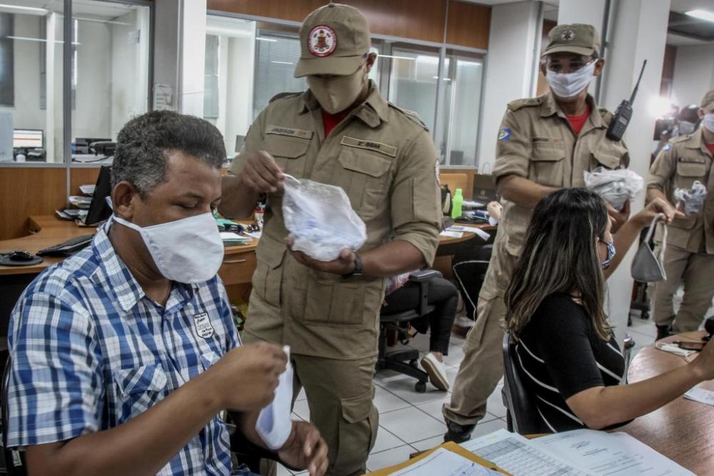 Governo envia para Assembleia lei que obriga uso de máscara em Mato Grosso