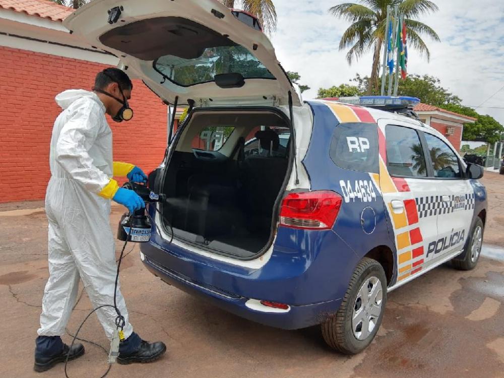 Viaturas da PM passam por higienização especializada em Rondonópolis
