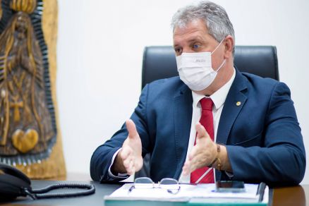 Dilmar diz que fusão fortalece projeto de reeleição de Mendes