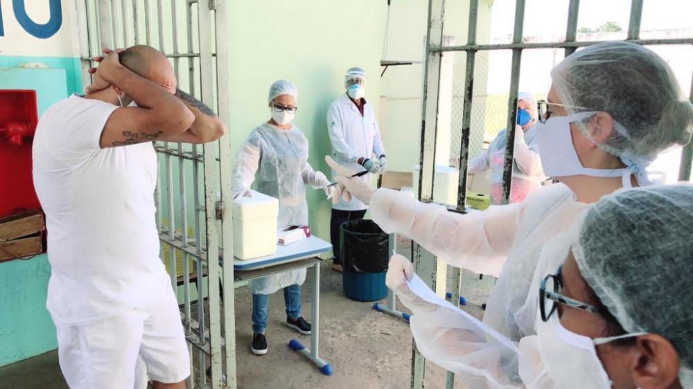 Vacinação contra H1N1 tem meta de imunizar 15 mil pessoas no Sistema Penitenciário