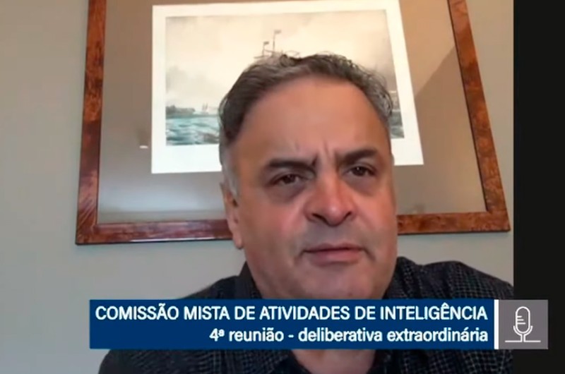 O deputado Aécio Neves é presidente da comissão - Reprodução/Tv Senado