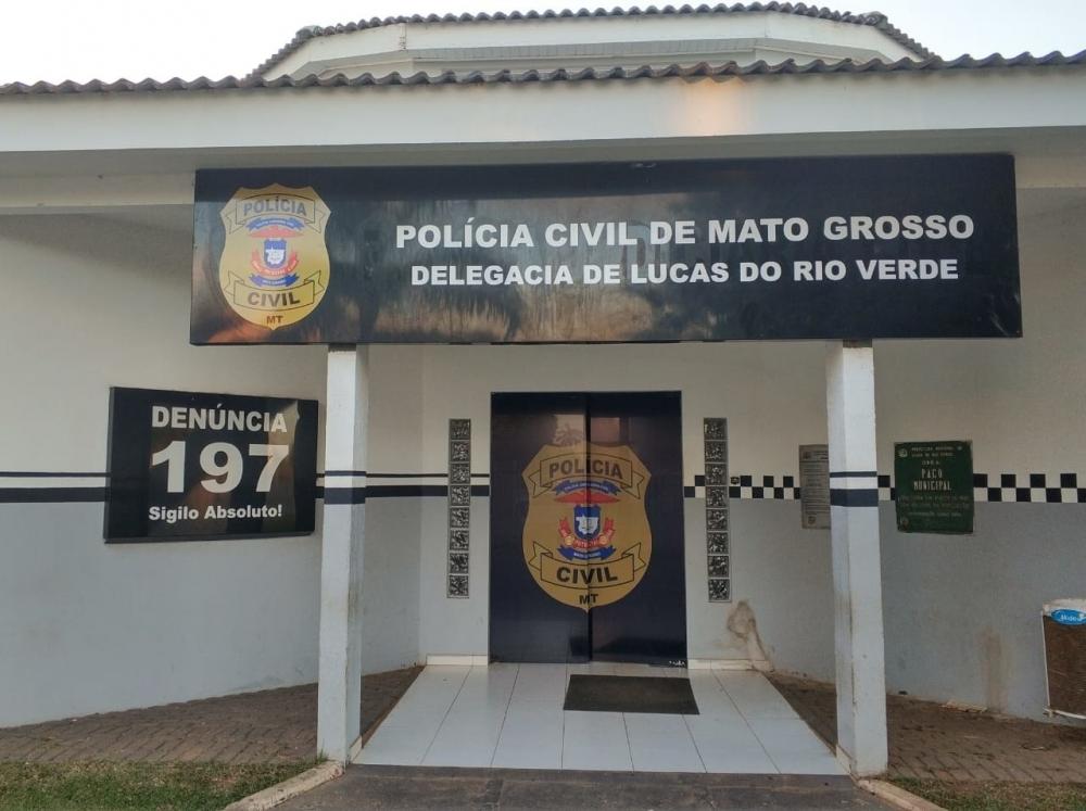 Hilux roubada em Cuiabá é localizada em Lucas do Rio Verde com placas adulteradas