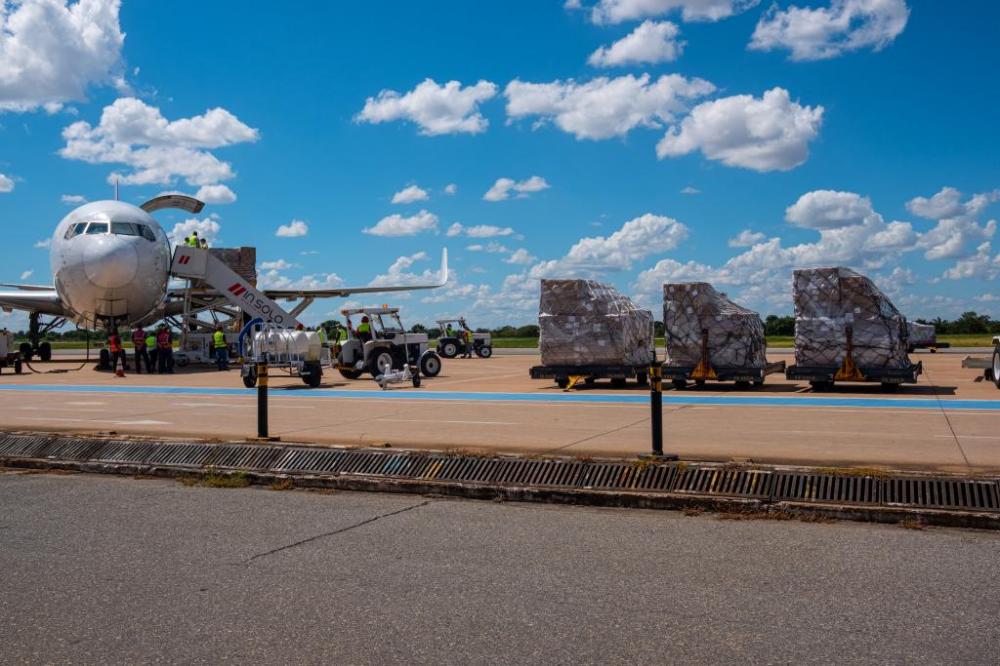 Respiradores, monitores e equipamentos de proteção comprados pelo Governo chegam a MT