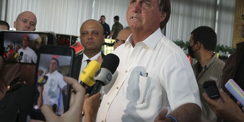 Servidores que terão reajuste não estão definidos, diz presidente