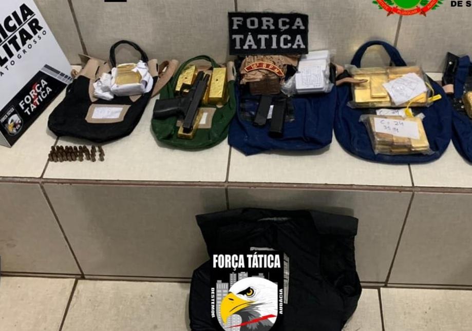 Força Tática e Gefron interceptam avião e encontra arma de fogo e carga de ouro não declarada