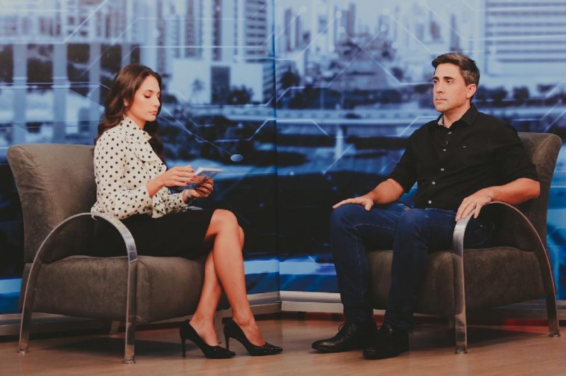 Alan Porto em entrevista ao Jornal do Meio Dia (TV Vila Real), nesta quinta-feira (26.01). - Foto por: David Borges/Seduc-MT